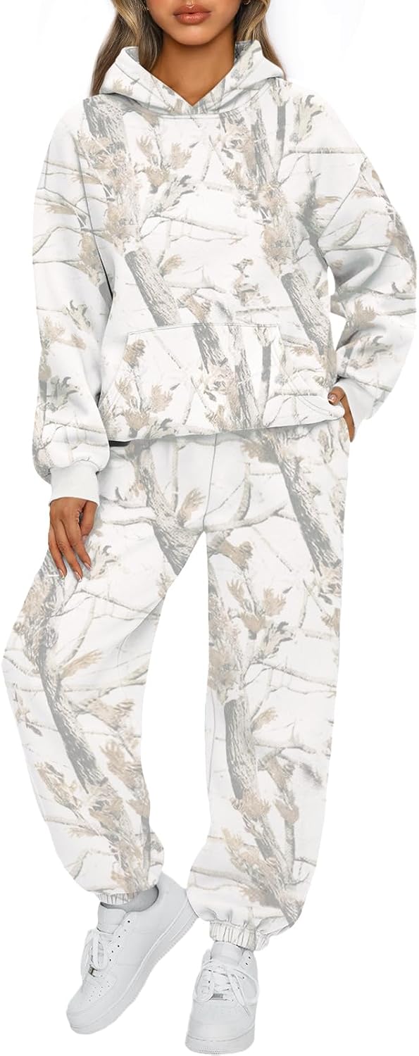 AUTOMET Women's Fleece Hoodie & Jogger Lounge Set